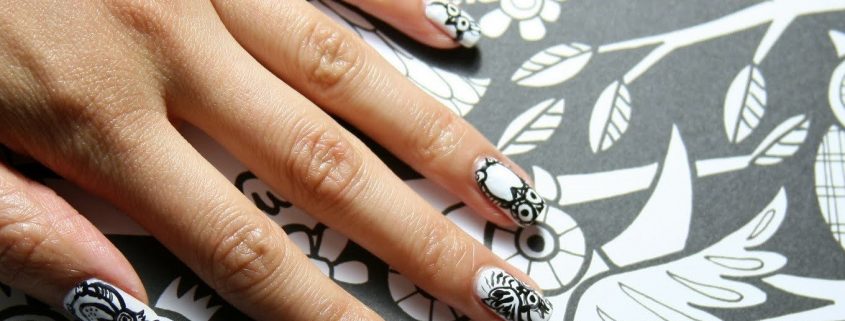 Маникюр с совой: интересные идеи дизайна ногтей на фото