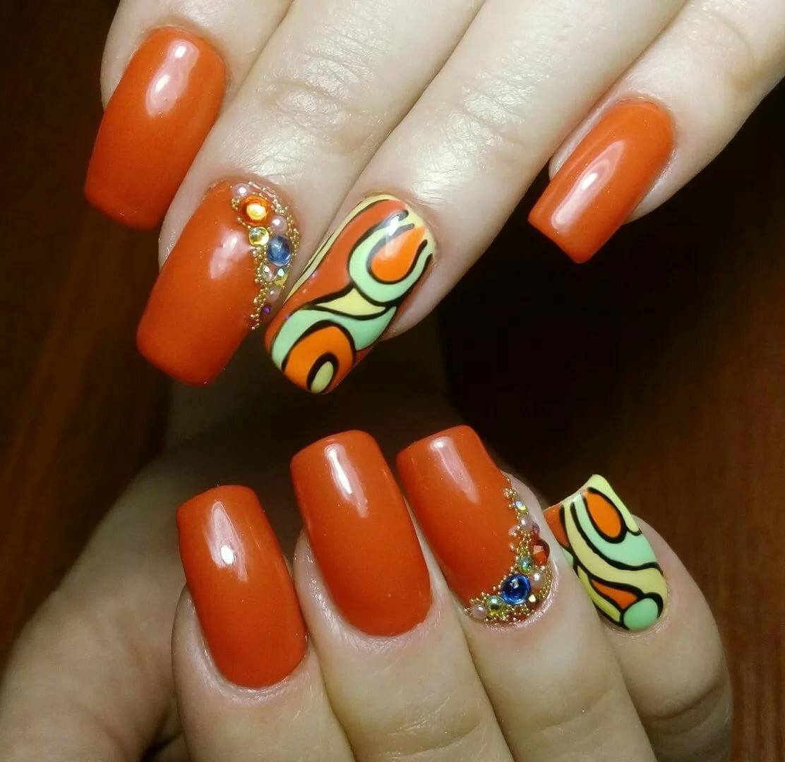 Оранжевые ногти маникюр
